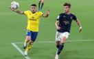 Fútbol reconocible de Osasuna y triunfo en el Carranza para empezar