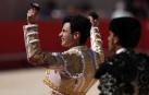 El torero de origen navarro 'Toñete' suma 4 orejas a pocos días de debutar en Tudela