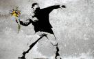 Imagen de la obra de Banksy 'Flower Thrower'