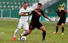 La Real enseña al Elche la realidad de la categoría