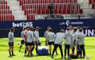 Calentamiento de Osasuna.