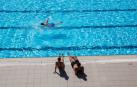 Las piscinas de Aranzadi obligan  a pagar con tarjeta las entradas