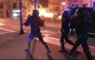 Vídeo: Batalla campal en las calles de Barcelona por el aniversario del 1-O