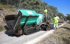 Trabajos de asfaltado y bacheo en los 6,5 km de la carretera del monte Ezkaba