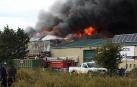 Imagen del incendio del desguace en Tafalla.