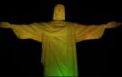 El Cristo Redentor de Río se ilumina de amarillo y verde por el 80 cumpleaños de Pelé