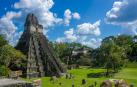Fotografía ciudad maya de Tikal en Guatemala.
