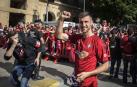 Oier se pone a 300