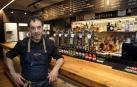 Pinchos recién hechos y asados y fideuás para llevar en el Bearán