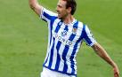 Monreal y Oyarzabal llevan a la Real al liderato ante el Granada