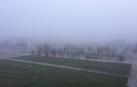 Navarra amanece bajo un manto de densa niebla