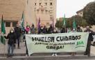 Trabajadoras de residencias de la Ribera reivindican "cuidados de calidad"