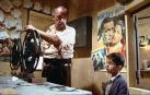 El legado de 'Cinema Paradiso' y los proyeccionistas de cine, 30 años después