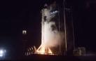 Vídeo de la NASA y SpaceX lanzan al espacio la cápsula Dragon en una misión histórica