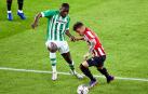Garitano salva la cabeza con una goleada al Betis