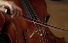 La violonchelista que revive los museos franceses
