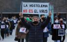 Profesionales de a hostelería se manifestaron este martes, 1 de diciembrem, en Pamplona para reclamar más ayudas al sector.