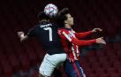 El Atlético perdona y aplaza el pase para la última jornada