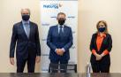 El vicepresidente de Fundación Naturgy, Jordi Garcia Tabernero, el presidente de Cruz Roja Española, Javier Senent, y la directora general de la Fundación Naturgy, María Eugenia Coronado.