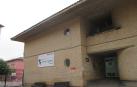Fachada del colegio Elvira España -a la izda, el patio-.