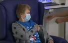 Vídeo: Una abuela británica, primera persona en recibir la vacuna de Pfizer