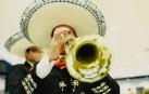 Imagen de un mariachi interpretando una pieza musical
