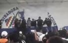 Las sillas vuelan contra Evo Morales