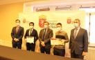 Daniel de Frutos y Carlos Bérniz ganan las Becas MIR del Colegio de Médicos