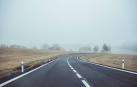 Imagen de una carretera secundaria vacía
