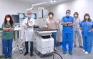 Zaloa Amelibia (facultativa adjunta de Urología), Manuel Montesino (jefe de servicio), Pili Luri (enfermera), Andrés Rivas (jefe de la Sección de Urología), Aitziber Allo (enfermera) y Araceli Cortés (auxiliar de enfermería).