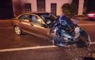 Tres heridos al chocarse un coche contra un muro en Estella