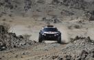 Al-Attiyah gana el prólogo y le saca 36 segundos a Sainz, que pinchó