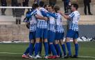 Los jugadores del Izarra celebran uno de los tres goles que marcaron ayer ante el Ebro.