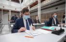 El consejero de Salud de Murcia presenta su renuncia tras su polémica vacunación