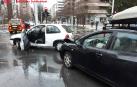 Dos trasladados al CHN tras una colisión en el cruce de Pío XII con Sancho el Fuerte