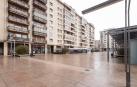 Cuatro habitaciones, terraza y plaza de garaje: un completo piso ubicado en una zona peatonal