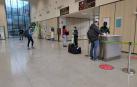 Caída de viajeros en el aeropuerto y en las estaciones de tren y autobuses
