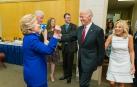 La fotografía de los Clinton y los Biden celebrando sin mascarilla es de 2016