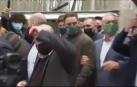Un grupo antifascista recibe en Girona a Abascal y a Garriga