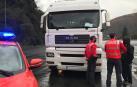 Un camionero sextuplica la tasa de alcohol y se da a la fuga en Legasa