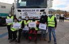 Transportistas navarros marcharon este sábado, 5 de diciembre, por las rondas de Pamplona para protestar contra las medidas del IRPF anunciadas por el Gobierno foral.