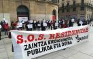 Familiares exigen poder visitar a los residentes vacunados