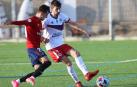 El árbitro empaña un derbi sin dueño