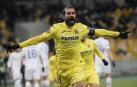 Los centrales aúpan a un Villarreal que otea los cuartos de final