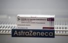Cinco comunidades suspenden la vacunación con el lote sospechoso de AstraZeneca