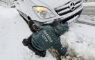 La Guardia Civil atiende varias incidencias por la nieve en Navarra
