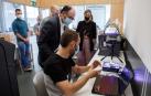 El consejero Ayerdi muestra su apoyo a la transformación digital de Sakana impulsada por el proyecto Dinabide de Irurtzun