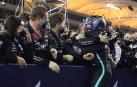Victoria de Hamilton en Baréin, con Sainz octavo y Alonso retirado por un problema en los frenos