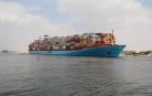 Baja el número de barcos que esperan en el Canal de Suez pero continúa el atasco