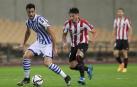 La Real Sociedad se proclamó campeona de la Copa del Rey de la pasada temporada, aplazada por la pandemia de coronavirus, al ganar por 0-1 al Athletic Club con un gol de penalti marcado por Mikel Oyarzábal.